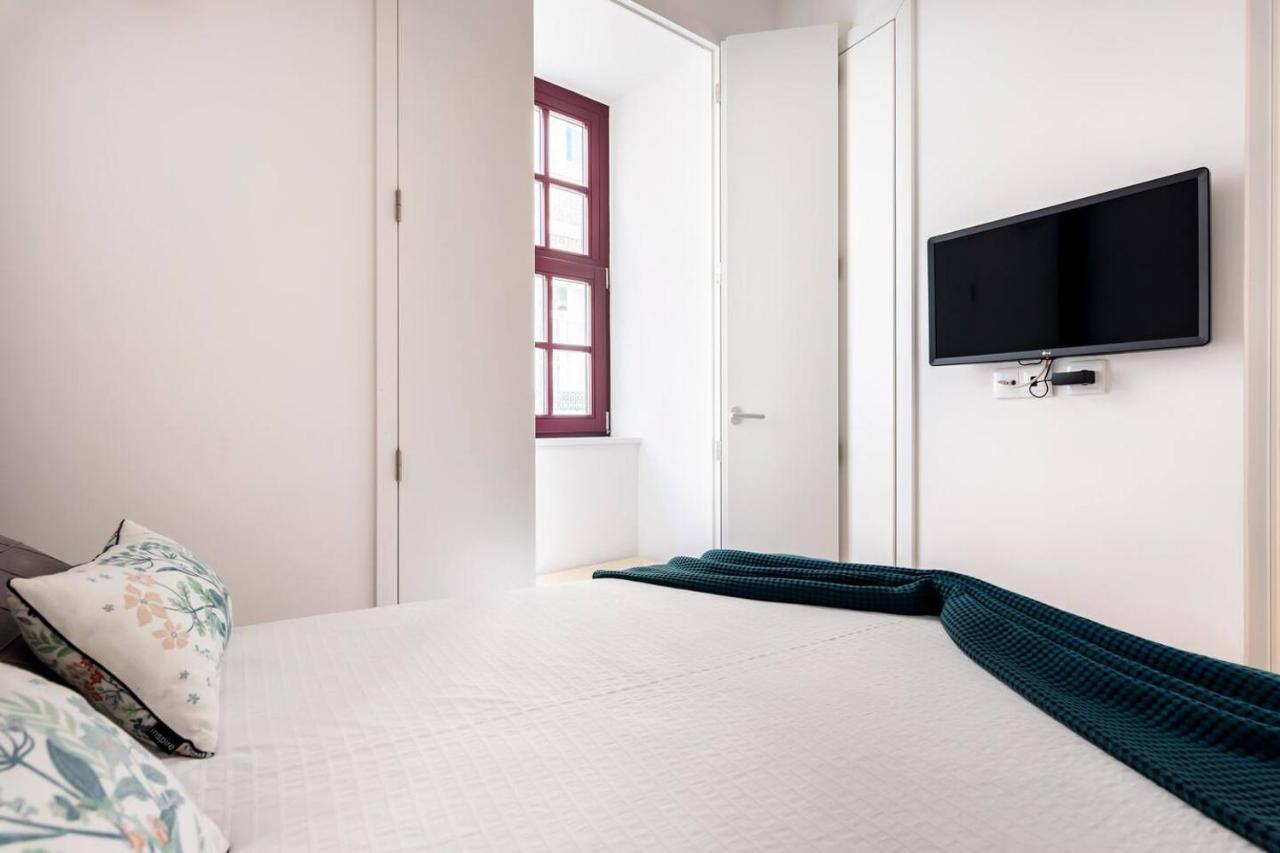 Neptuno Boutique Apartment - No Coracao Do Centro De Aveiro Ngoại thất bức ảnh